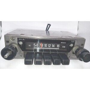 Vintage 1950's - 1970's 1st Generation Clarion AM Car Radio RF-1421 No.0109633